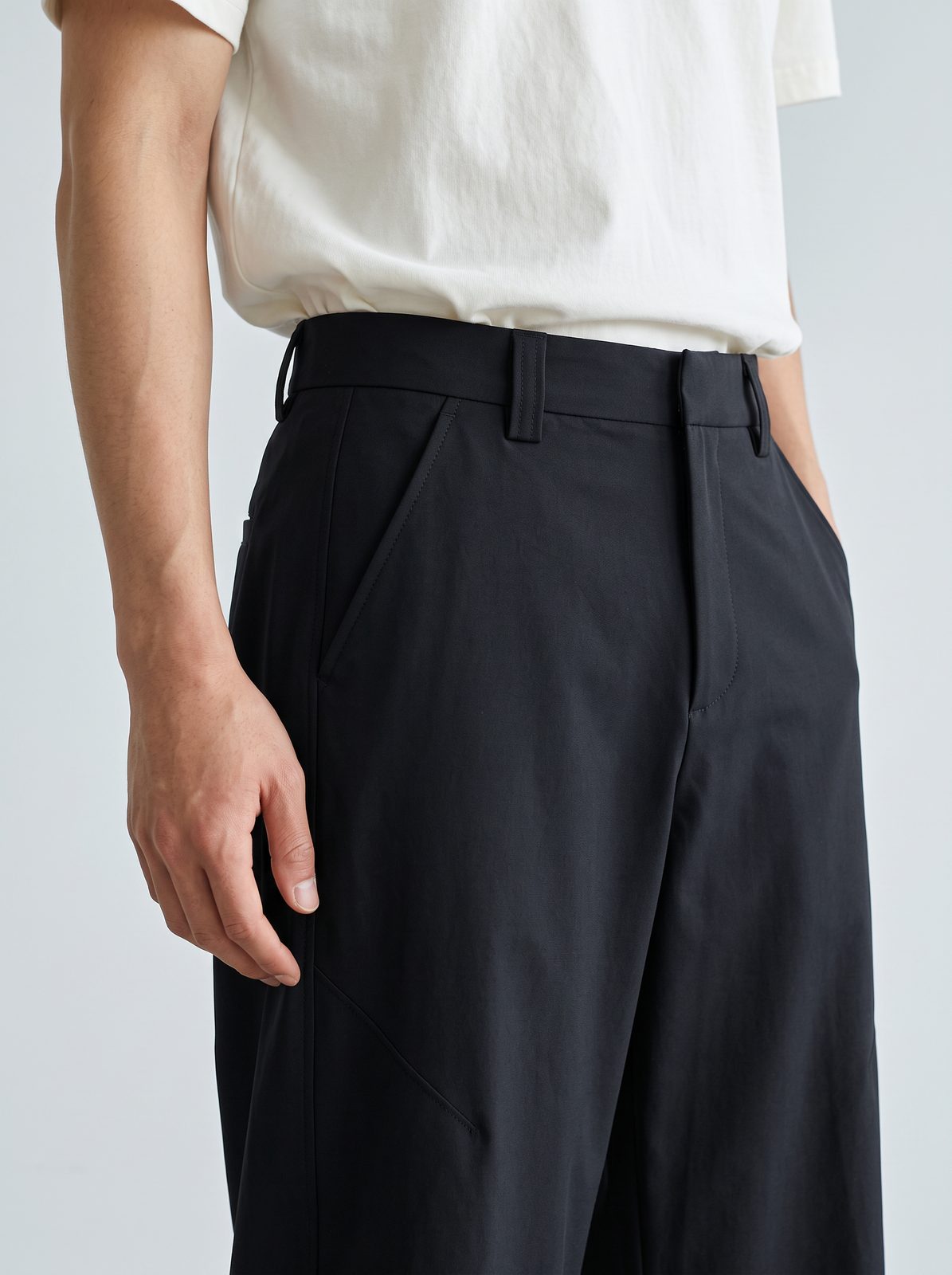 ワイドバレルレッグパンツ 着用 ディテール
