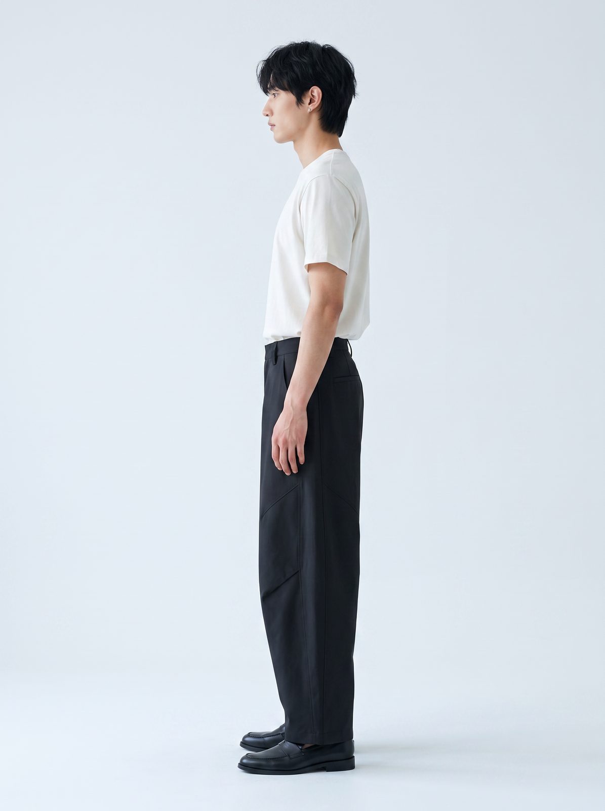 ワイドバレルレッグパンツ 着用 横